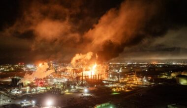 After refinery explosions, California lawmakers move to preserve safety rules