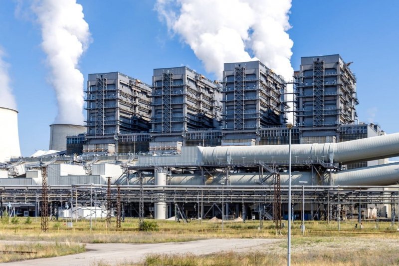 Explosives discovered at plant near Poland-Germany border, sabotage suspected