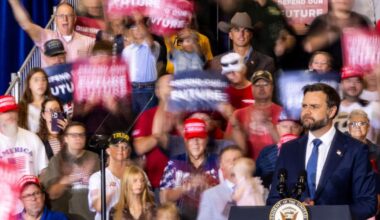 Attendees on JD Vance, Trump at Council Bluffs rally