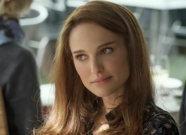 Natalie Portman at the Center of a Literary Scandal Due to Rachel Cusk's New Novel