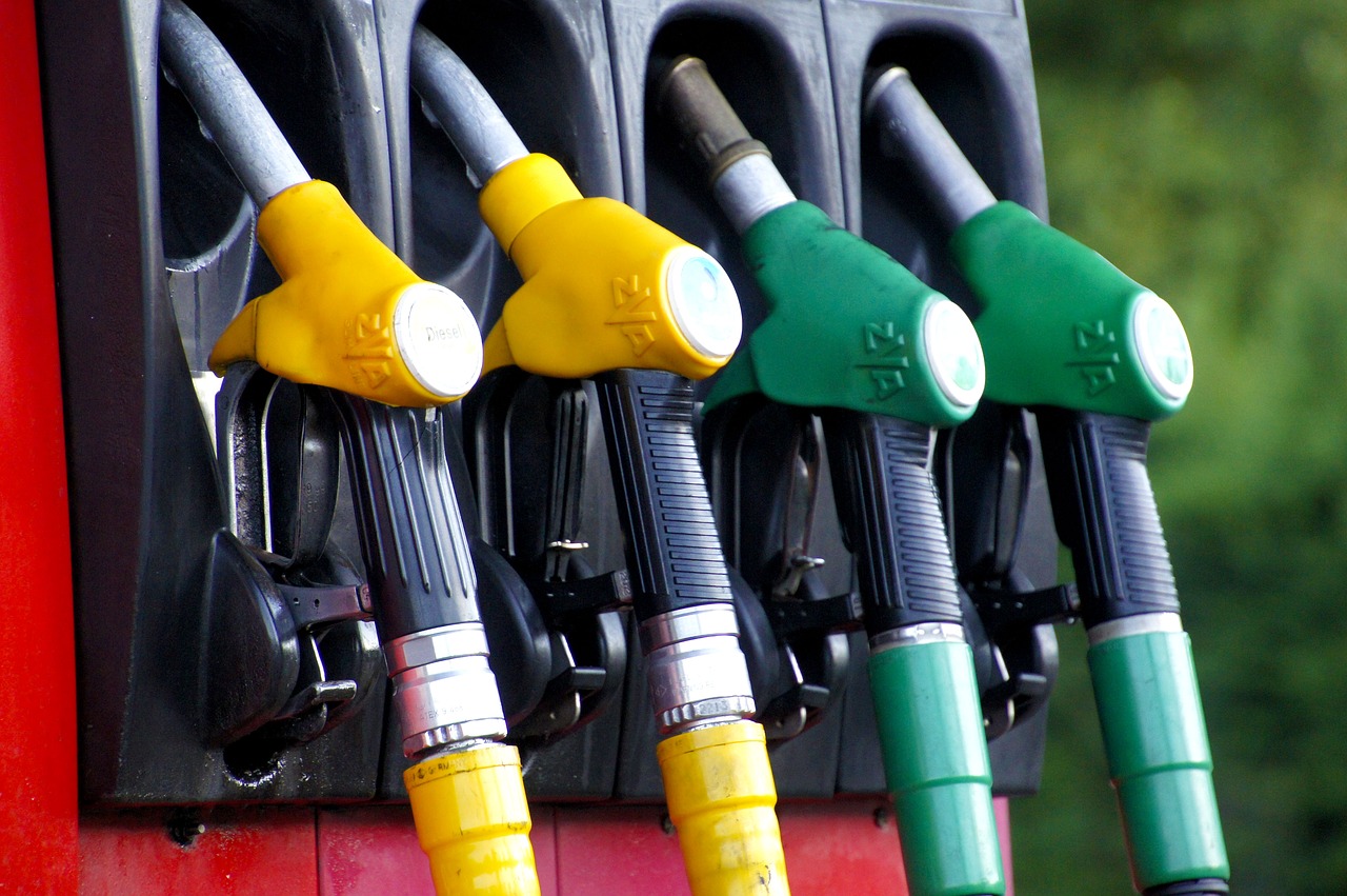 Europe’s diesel crisis deepens as prices hit record highs – Hungary feels the pressure - EUROPE SAYS