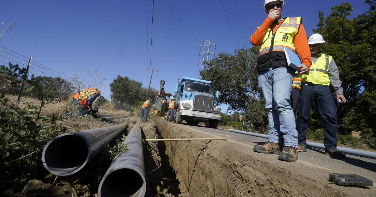 Sweeping climate and energy legislation goes to Newsom's desk