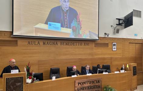 VATICAN - "Church of Rome, Missionary Church": Cardinal Reina opens the Urbaniana's Academic Year